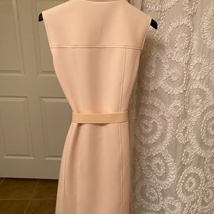 Worn once. Stretch fabric that is flattering on!